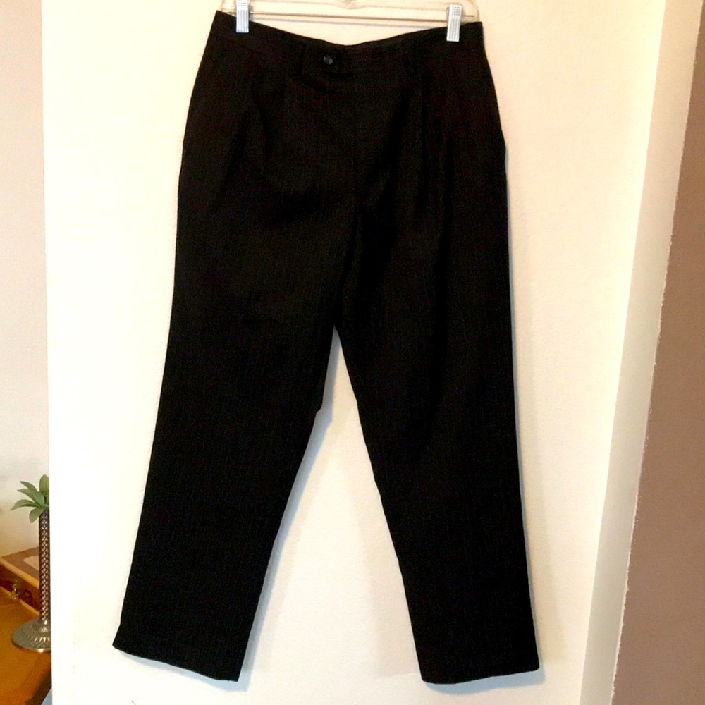 CAMBRIDGE CLASSICS DRESS PANTS SIZE 32Wx29L BLACK WITH PIN STRIPES